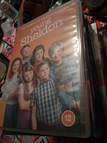 Young sheldon season dvd - sheldon., 4